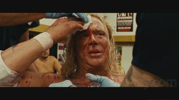 Думаю это потому что очень-очень больно на сцене, и есть ощущение что можно выйти из игрушечной схватки имея серьёзный демонтаж себя.
(кадр из фильма Рестлер)