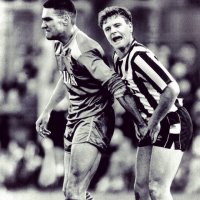 Винни Джонс, актер блин. Тогда актерскую работу он начал задолго до Гая Риччи.