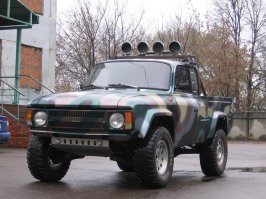 Легковые автомобили на больших колесах