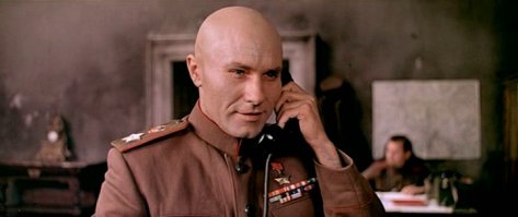 Я в этом фильме его еле узнал.