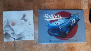 Вот для сравнения с икеевской картинкой, кстати тоже холст. Сбоку и спереди как фабричная, сзади вопрос спорный и это в первый раз в жизни, раньше не пробовал такие штуки делать.