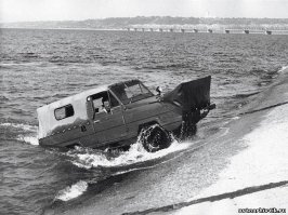 Автор, откуда ты взял название "Баклан"? УАЗ 3907 называется "ЯГУАР". Название выбрали потому, что проходимость уаза сравнили с кошачьей, а ягуар это единственная кошка, которая не боится воды и частенько плавает.