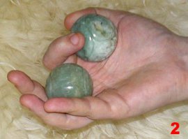 А как на счёт китайских шариков?)