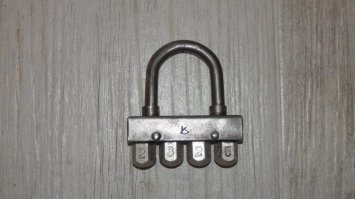 Такие ещё замки были: