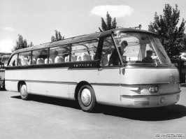 Сходство есть ,но Лаз поболе классом но тоже были красавцы,итог в итоге конечно был печален,и ЛАЗ и ПАЗ.Видили мы совсем другую картинку.Мне обидно просто.Захоронили идеи.