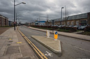 Офигительная двусторонняя дорога!
И никаких пробок.