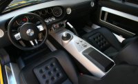 это Ford GT, а не Toyota Century