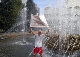 С днем системного администратора ребята! 