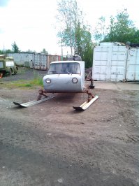 Такой вот винтолыжный ведролет, дверь просто шикарна!