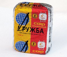 вражеский пармезан и наш любимый сырок ДРУЖБА