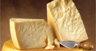 вражеский пармезан и наш любимый сырок ДРУЖБА