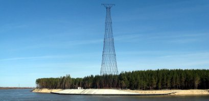 Шуховская башня. Недалеко от города Дзержинска. Высота 130 м. :)