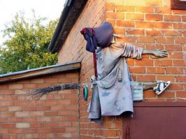 Отличная идея! Надо будет такое сварганить у мамочки на даче........ и записывать комментарии.