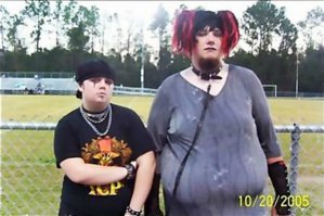 А я не понял,кто мужик,а кто барышня?