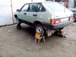Вот это бл.ядь детские стульчики делали в Союзе!