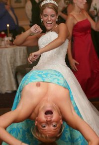 Контрольный хук бывшей девушке молодожёна? :)