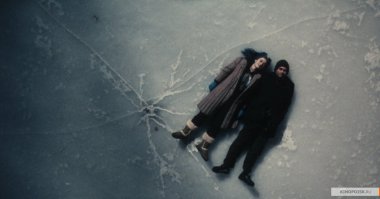 по мне так из "Вечного сияния чистого разума" кадр с обложки эффектнее...