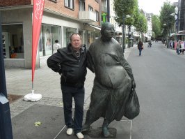 Фотографируйтесь с памятниками правильно!