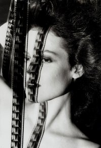 Сигурни Уивер