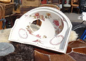 раковина дырявая почём ?