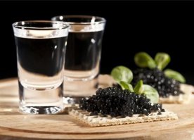 И ты, угостись.....