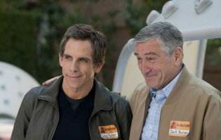 Что-то никто не вспомнил "Знакомство с родителями/Факерами".
А там все подходящие: Роберт Де-Ниро (71), Бен Стиллер (49),Дастин Хоффман (78), Оуэн Уилсон (46), Харви Кейтель (76).
P.s. Если что, коленки не подкашиваются, а просто замечательные актеры ;)