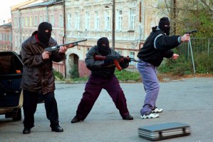 я думаю, этих бойцов узнали все)