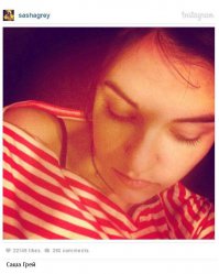 Я думал у Сашки постоянно рот чем то занят, ан нет!)