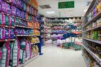 Договорились! Встречаемся здесь, ведь тут столько вкусняшек в этих мешочках! Я буду с длинными усами, острыми коготками, пушистым хвостом трубой,и безумно красивыми глазами!