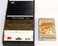 Умоего папы был такой, в кожаном чехле, правда плеером его назвать сложно.