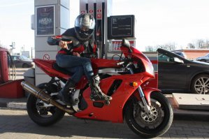 это понтовый заезд,,, обычно она выглядит чуть иначе