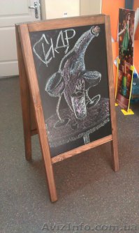 Таблички у баров и кафе, которые не позволят вам пройти мимо