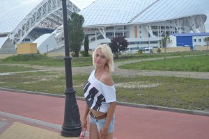 кто проголосует за мою? )))