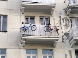 Тут не сказано, что для начала нужна новая квартира, а лучше дом. Но можно обойтись и традиционным способом: