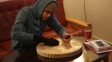 Не, ну вот еще есть 50ти-центовая монетка киллера.