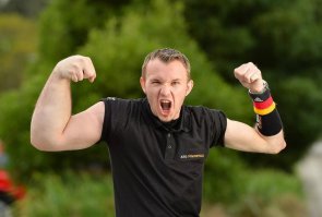 Надо гармонично развиваться, дружище