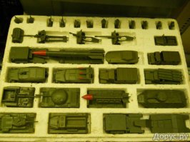 У меня такой набор был:)