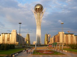 Это монумент в Астане.