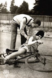 Как видят барышни последствия дтп, как это выглядит на самом деле: