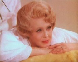 Красивая была женщина!