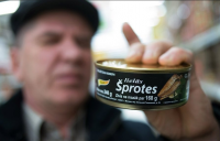 на попрошайка