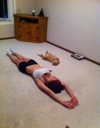 Девчонки хороши, бесспорно, но афтар, ты вообще в курсе что такое - "растяжка"?
Здесь достаточно большая часть картинок к растяжке никакого отношения не имеют. Или ты Ванга, если угадал что вот у неё хорошая растяжка: