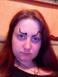 Брови Леди Гаги живут своей увлекательной жизнью