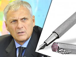 А нефиг подарки раздавать!!! Себе надо тянуть!!!