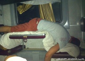 Неповторимая атмосфера плацкартного вагона