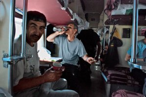 Неповторимая атмосфера плацкартного вагона