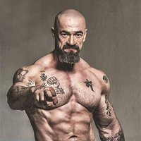 Мне интересно узнать чье это такое "авторитетное" мнение!? Кто ты, автор!? Мне индифферентны ваши слова, бороду носил, ношу, и носить буду!  Ему об этом скажи в лицо что у него борода как у козла! ))))