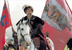 "Огнём и мечом" афтор почем-то даже не упомянул. Роль Хмельницкого. Особенно впечатлил диалог Хмельницкого и Скшетуского