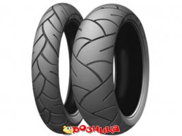 А теперь вдумайтесь насколько шпрот-байкеры изменили нашу жизнь. То, что на первой картинке считается уже ужас какой злой резиной для бездорожья. А по мне это самая обычная дорожная резина для асфальта, которой похер на любые дорожные условия, не ощущаешь на такой никакого дискомфорта ни в сухую погоду ни в ливень, никакого аквапланирования, как клал на бок посуху - на тот же самый угол можно и в дождь класть.

А теперь внимание! На второй картинке изображено говнище, которое продается под соусом дорожной. По  ухому асфальту - да, базара нет, такие покрышки цепкие. Но стоит на дороге появиться луже, песочку, маслицу - все, <span style='color:gray'>[мат]</span>, приплыли. Я до сих пор не испытывал каких-то проблем со сцеплением с дорожным покрытием используя нормальную дорожную резину. Все эти блеяния шпротбайкеров про охереть скользкую дождливую дорогу, масляную полосу, завывания о плохом держаке - детский лепет. Просто спорт надо заводить для трека.