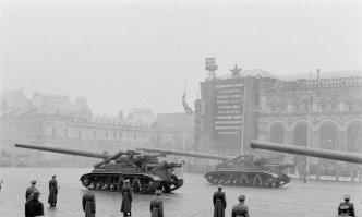 Вот тяжелые из доракетной эпохи - 2А3 Конденсатор 406,4 мм и 2А3 Ока 420 мм.